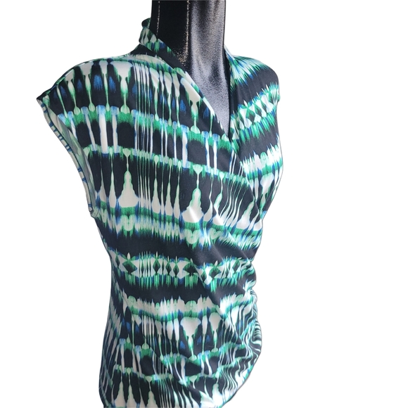 Chaus Green and Black Abstract Short Sleeve Top L - Picture 2 of 6